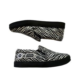 AKID Zebra Print Slip On Sneakers size 1